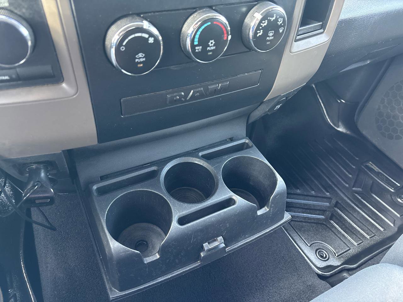 Used 2012 RAM 1500 Express AWD/4WD image 17