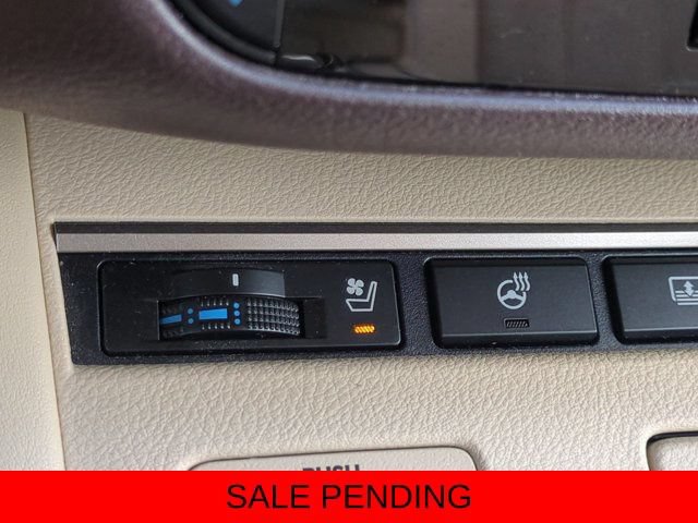 Used 2018 Lexus ES 350 w/ Luxury Package w/Wood Trim FWD image 22
