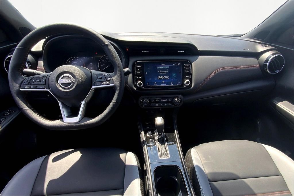 Used 2024 Nissan Kicks SR w/ SR Premium Package image 7