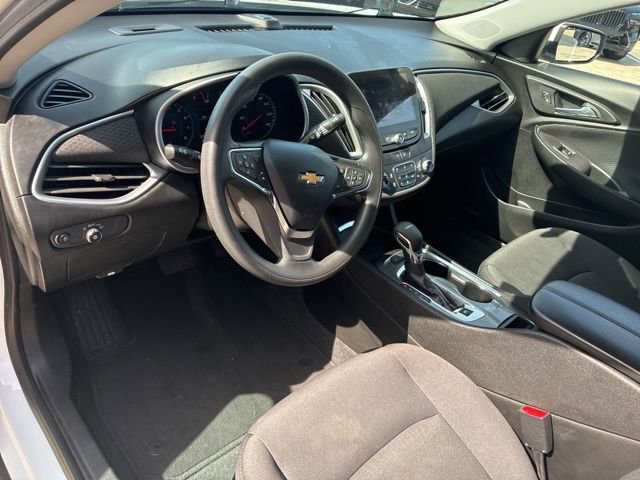 Used 2024 Chevrolet Malibu LT image 18