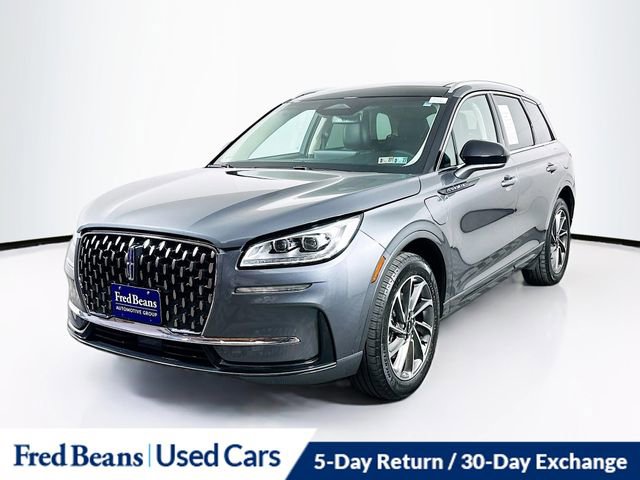 Certified 2023 Lincoln Corsair Grand Touring w/ Rear Removable Package Tray image 3