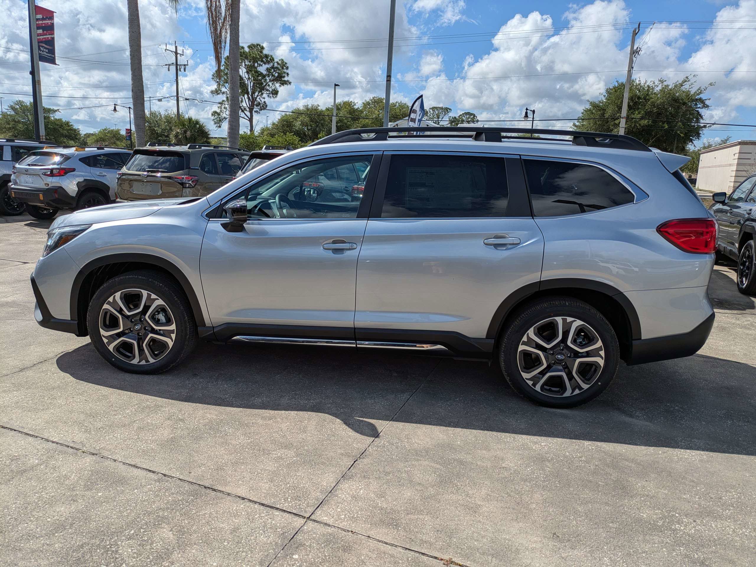 New 2026 Subaru Ascent Limited AWD/4WD image 7