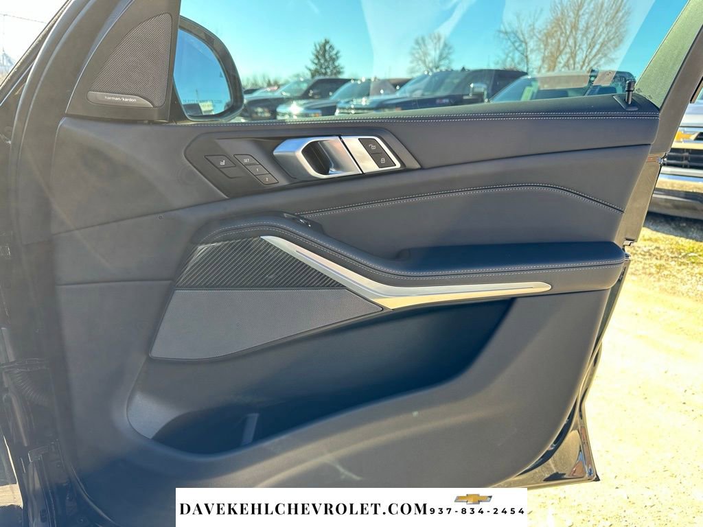 Used 2026 BMW X7 M60i AWD/4WD image 27