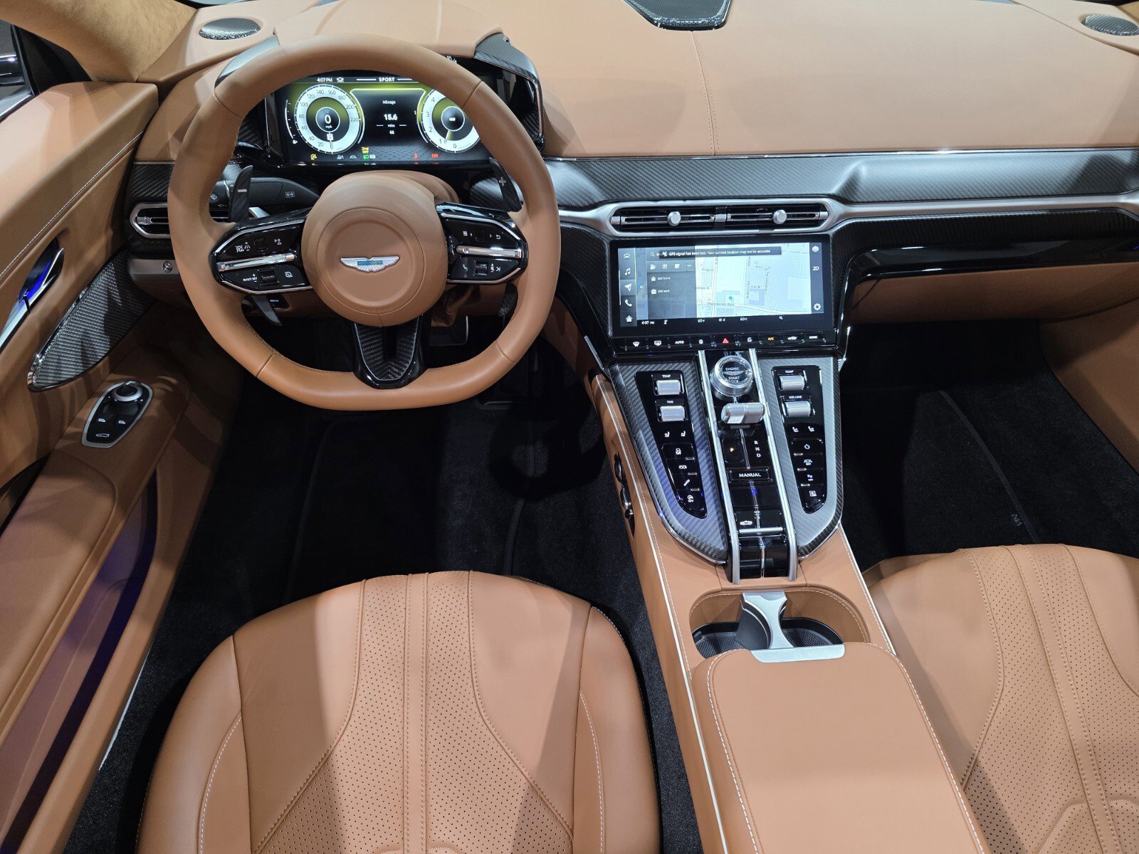 New 2026 Aston Martin V8 Vantage Roadster RWD image 10