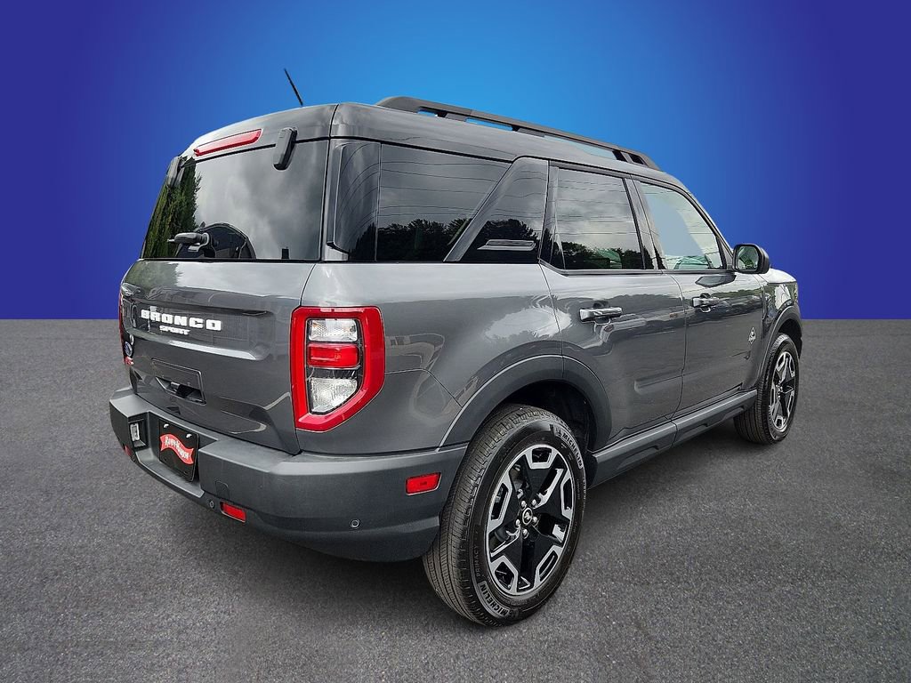 New 2024 Ford Bronco Sport Outer Banks w/ Tech Package AWD/4WD image 3