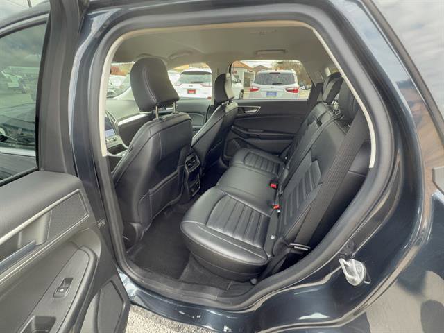 Certified 2022 Ford Edge SEL w/ Convenience Package AWD/4WD image 24