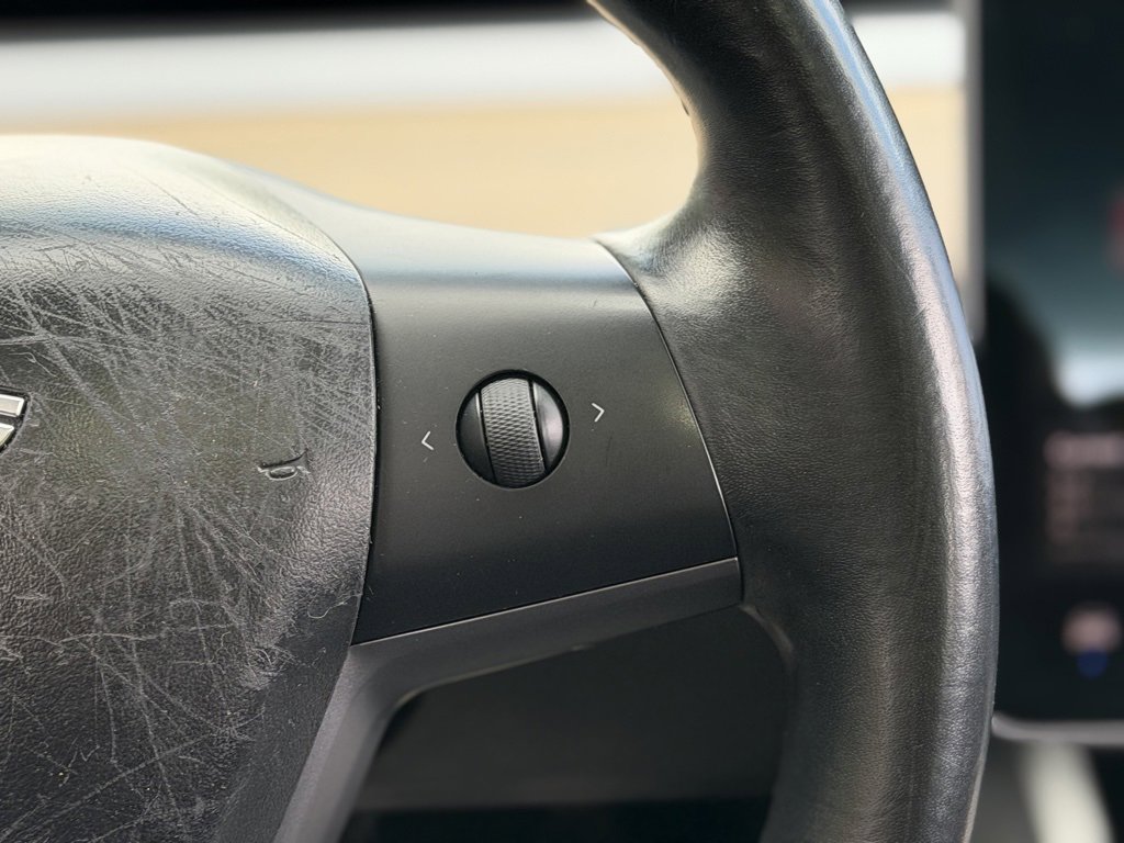 Used 2018 Tesla Model 3 Long Range image 45