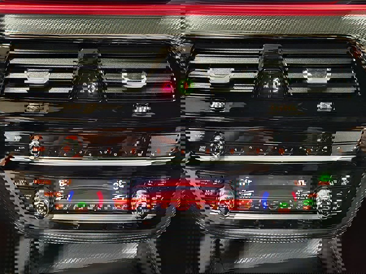 Used 2023 BMW M5 w/ Competition Package image 38