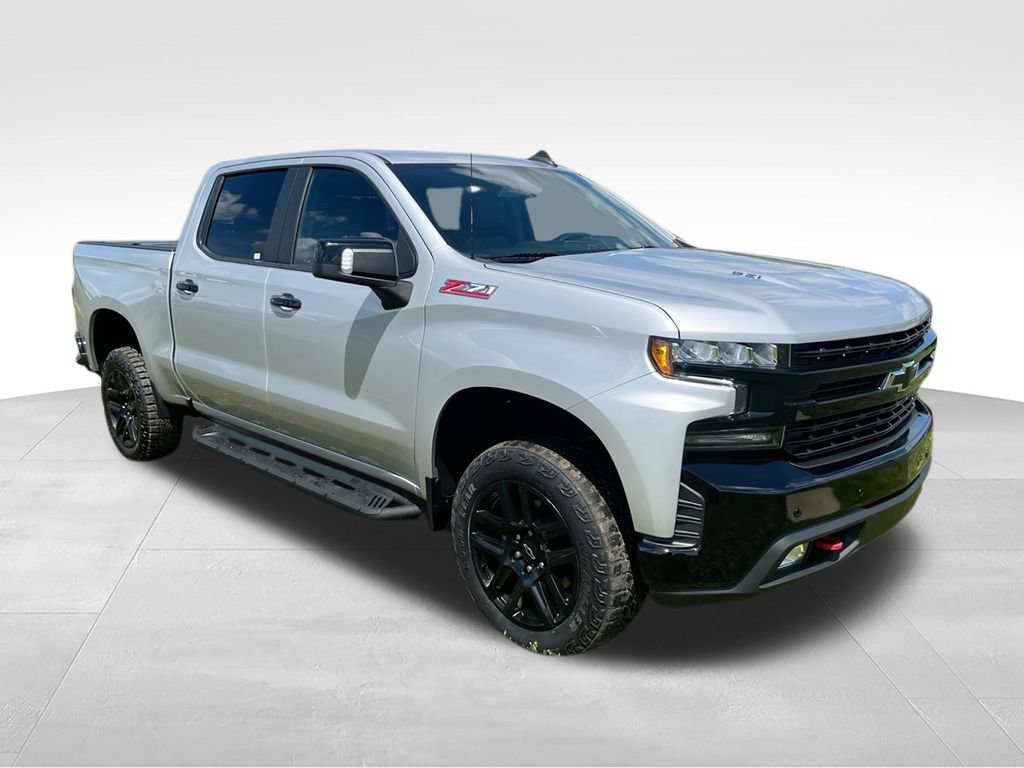 Used 2021 Chevrolet Silverado 1500 LT Trail Boss w/ Convenience Package II AWD/4WD image 2