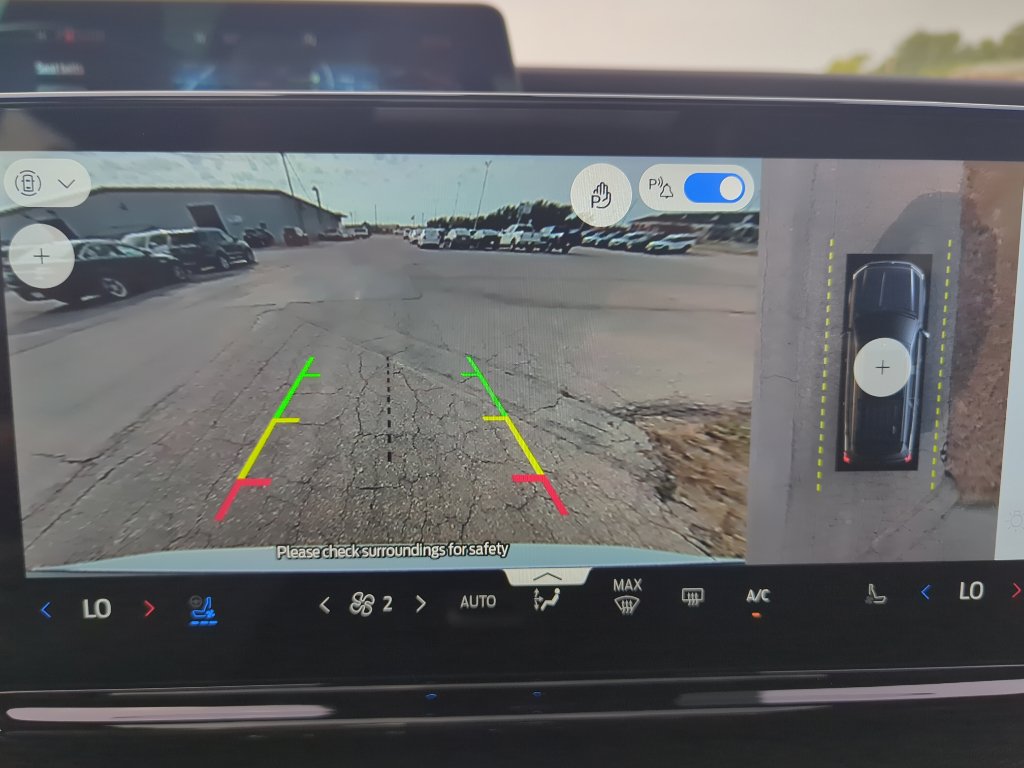 New 2025 Ford Expedition Max Platinum image 21