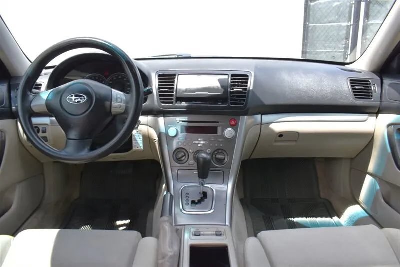Used 2008 Subaru Outback 2.5i L.L. Bean AWD/4WD image 13