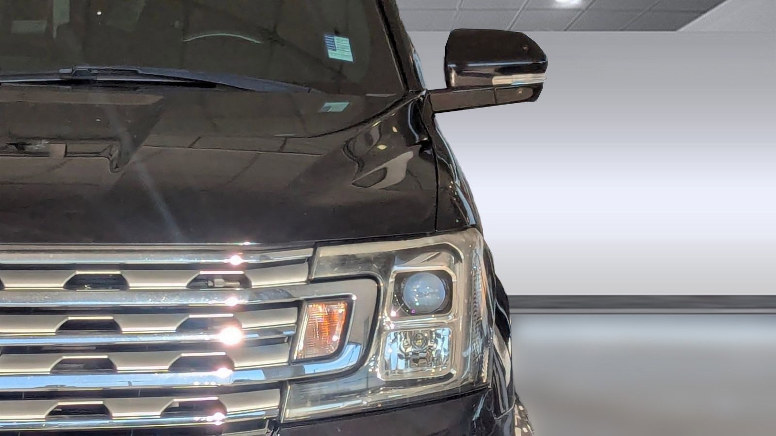 Used 2019 Ford Expedition Limited w/ Equipment Group 301A image 10