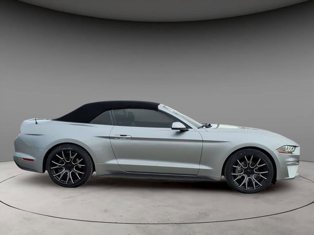 Used 2021 Ford Mustang Premium w/ Equipment Group 201A image 10