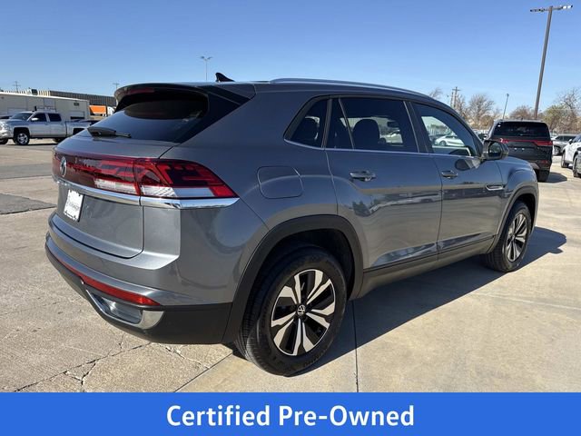 Certified 2025 Volkswagen Atlas Cross Sport SE FWD image 2