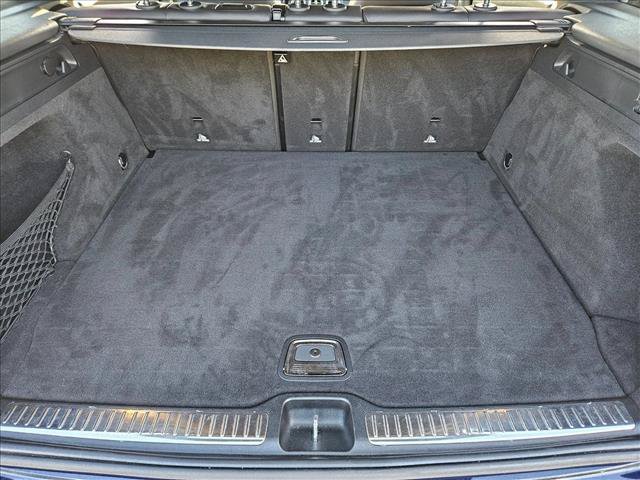 Used 2021 Mercedes-Benz GLC 300 image 6