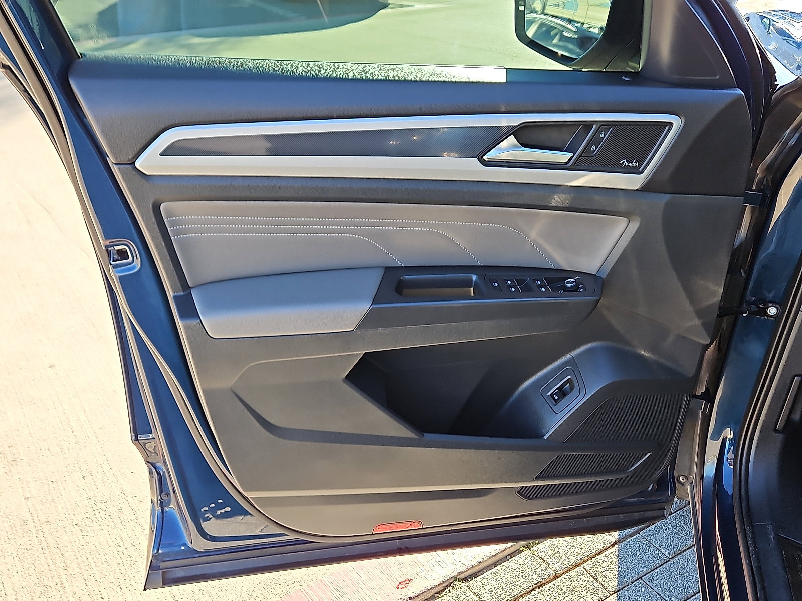 Certified 2023 Volkswagen Atlas SEL Premium image 14