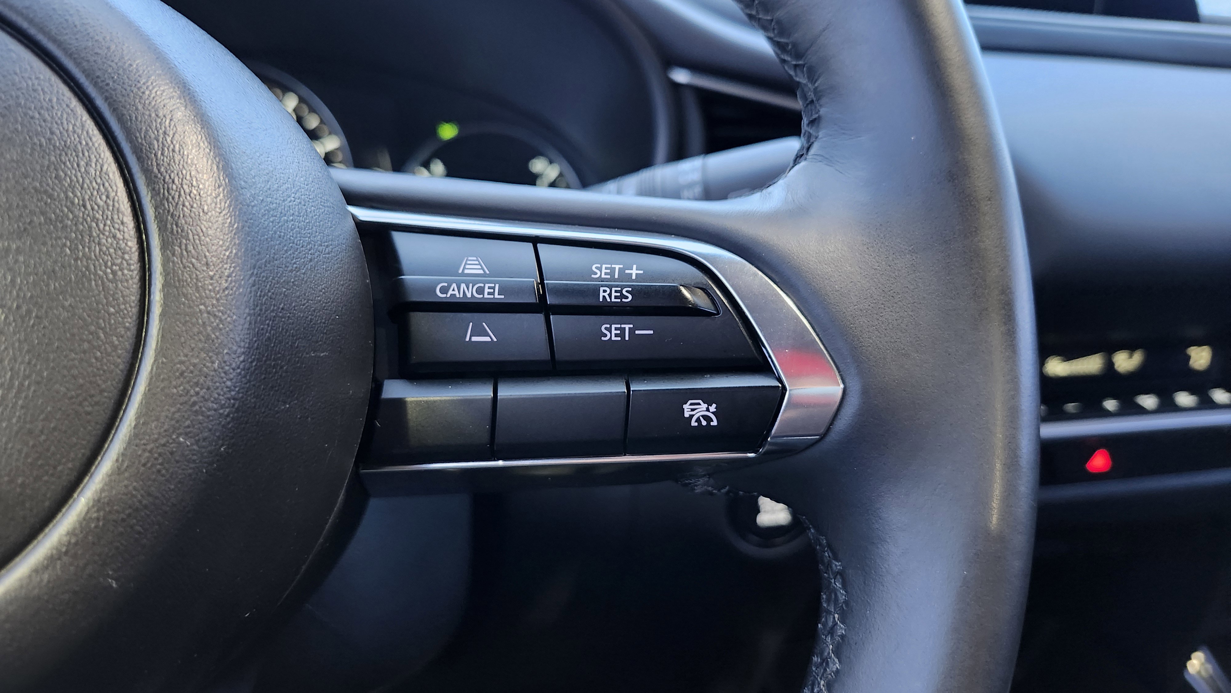 Used 2024 MAZDA CX-30 AWD 2.5 S w/ Select Sport Pkg image 32