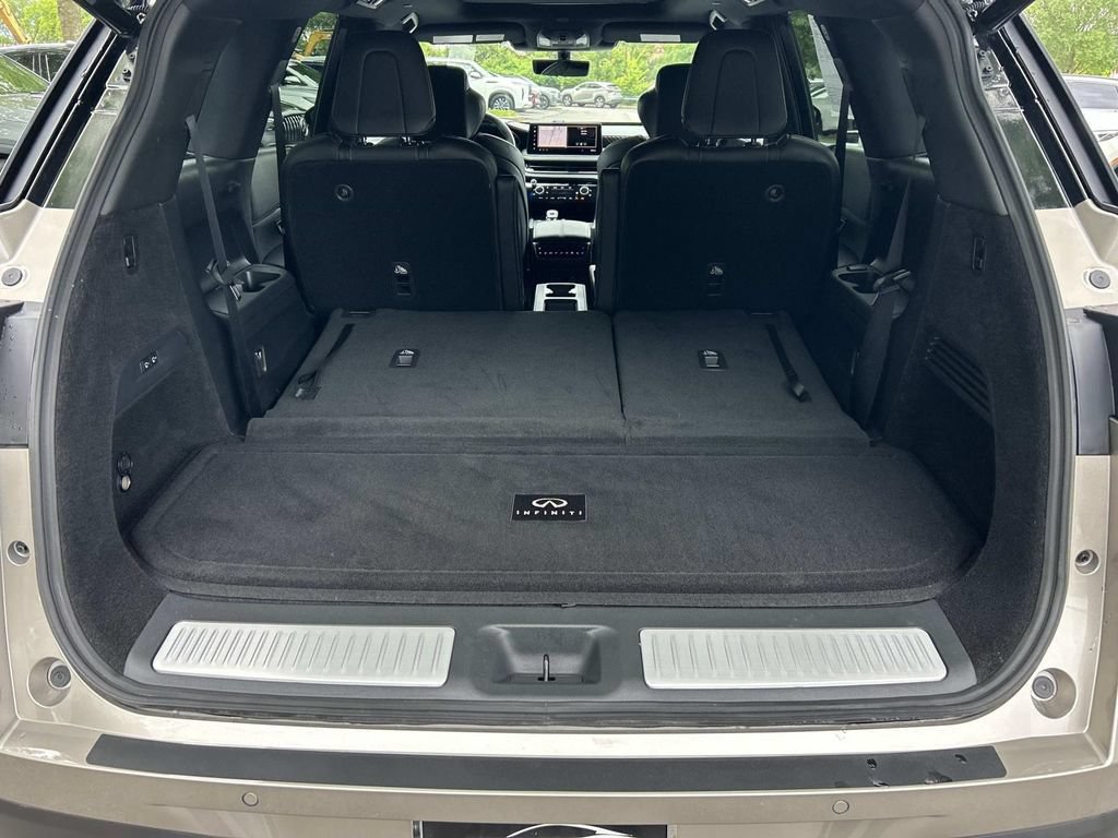 Used 2026 INFINITI QX60 Autograph w/ Dark Cargo Package AWD/4WD image 10