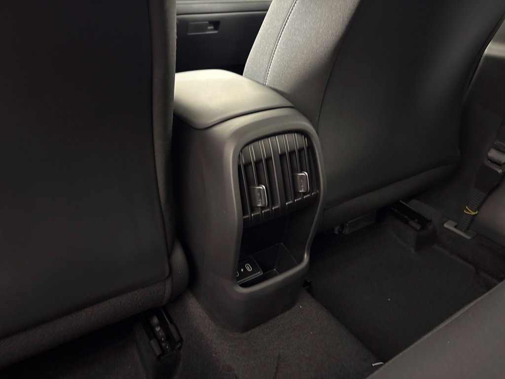 New 2027 Hyundai Kona SEL Sport FWD image 23