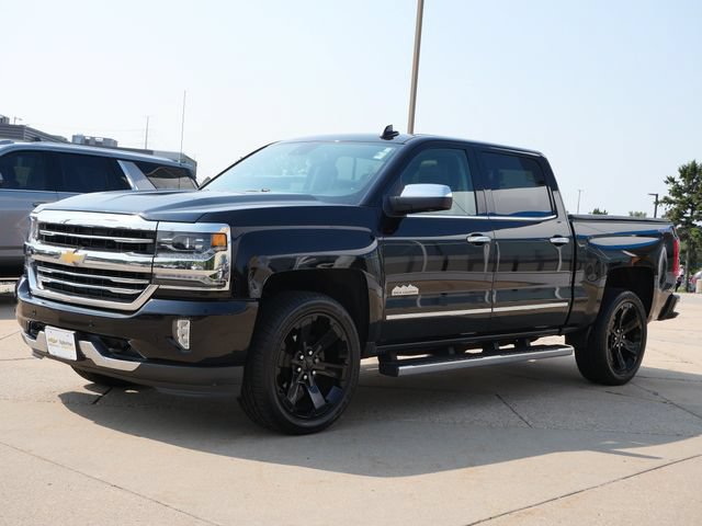 Used 2017 Chevrolet Silverado 1500 High Country AWD/4WD image 3