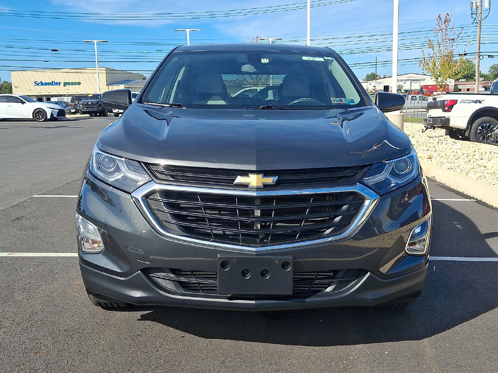 Used 2018 Chevrolet Equinox LT FWD image 2