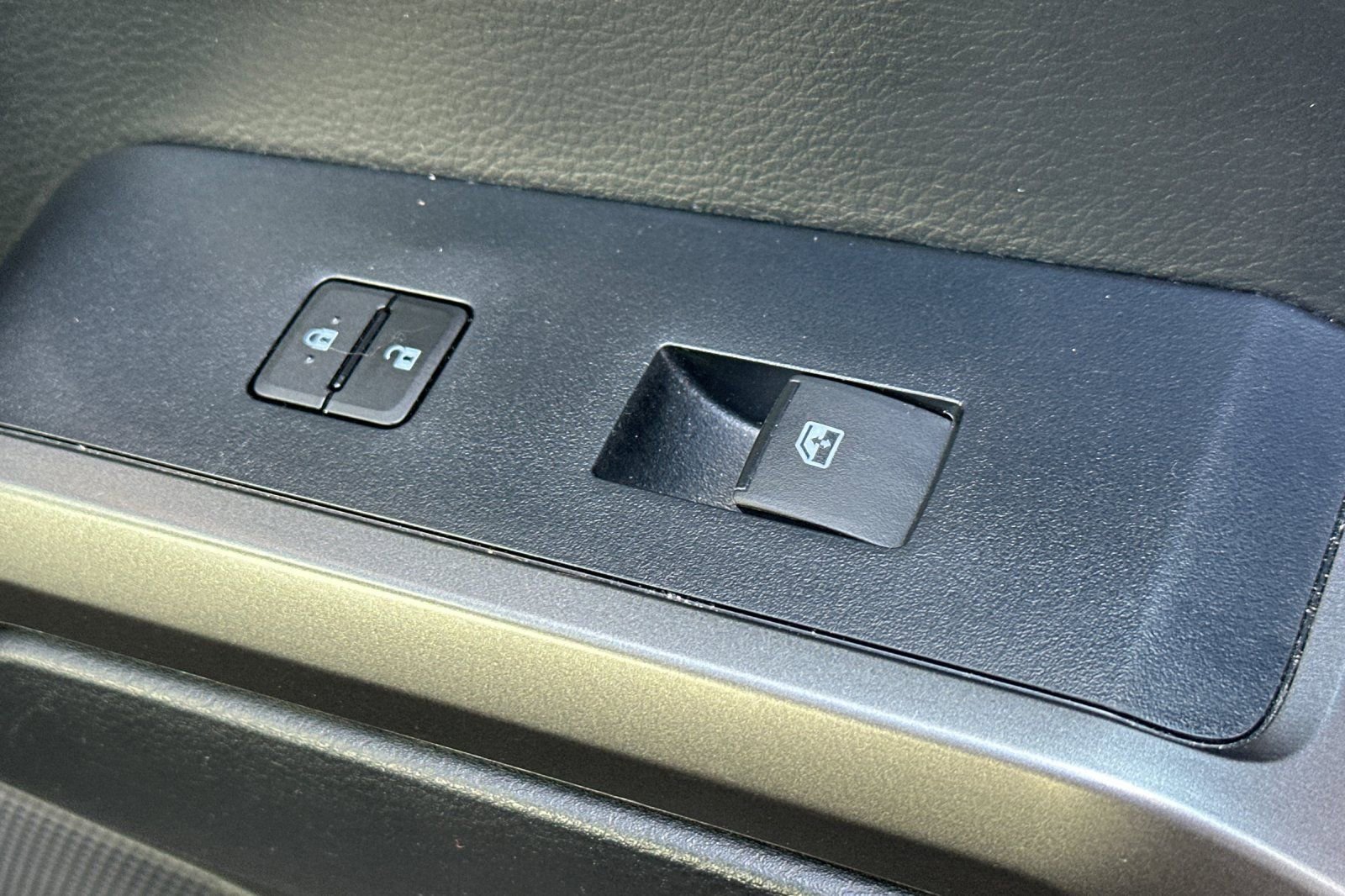 Certified 2022 Toyota Tacoma SR5 image 22