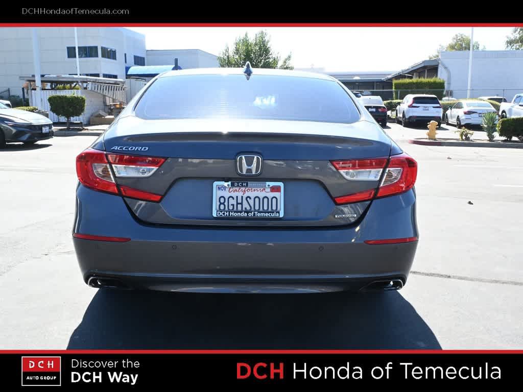 Used 2018 Honda Accord Touring image 6