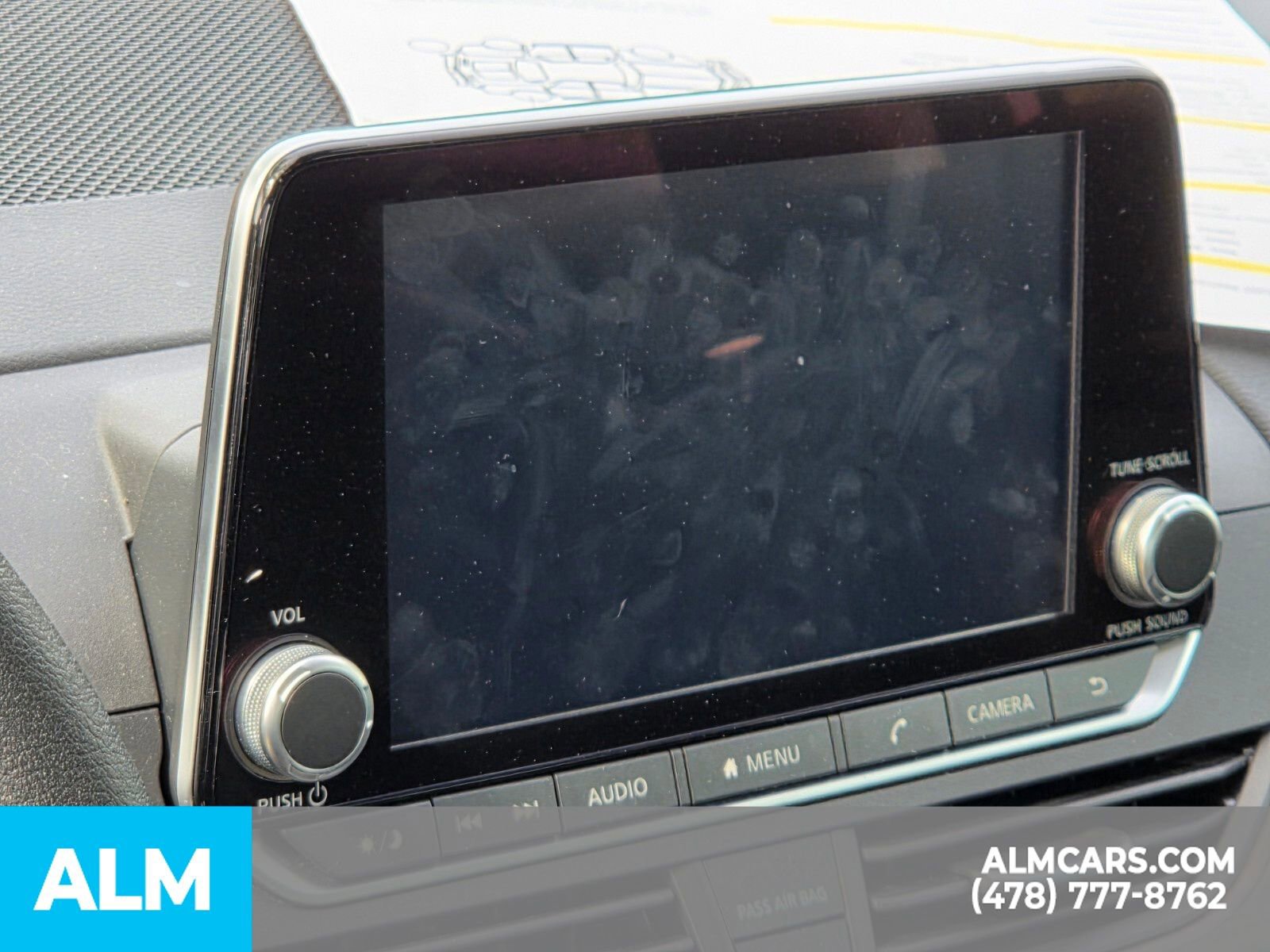 Used 2025 Nissan Altima 2.5 SV FWD image 9