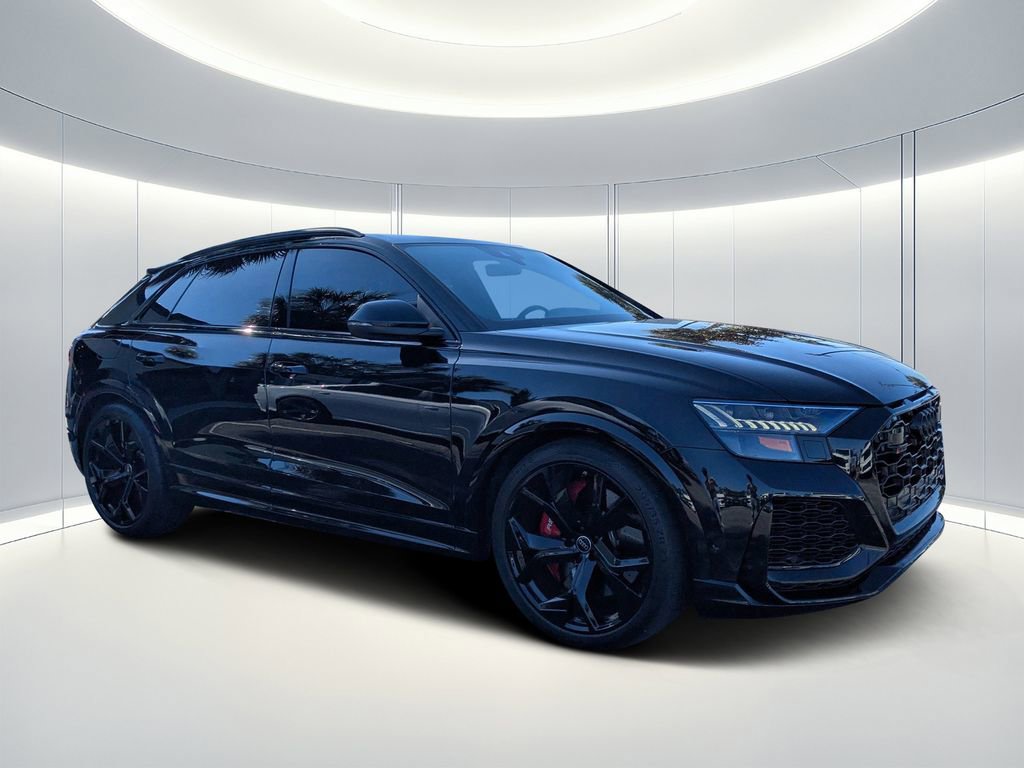 Used 2024 Audi RS Q8 AWD/4WD image 2