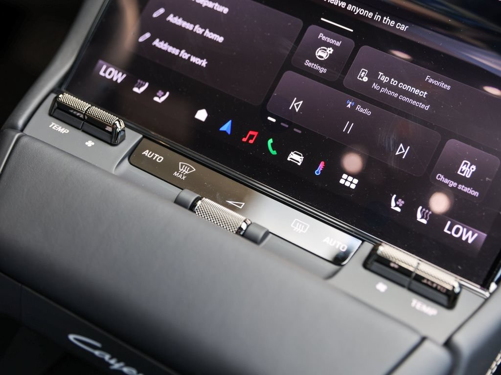 New 2026 Porsche Cayenne Turbo AWD/4WD image 27