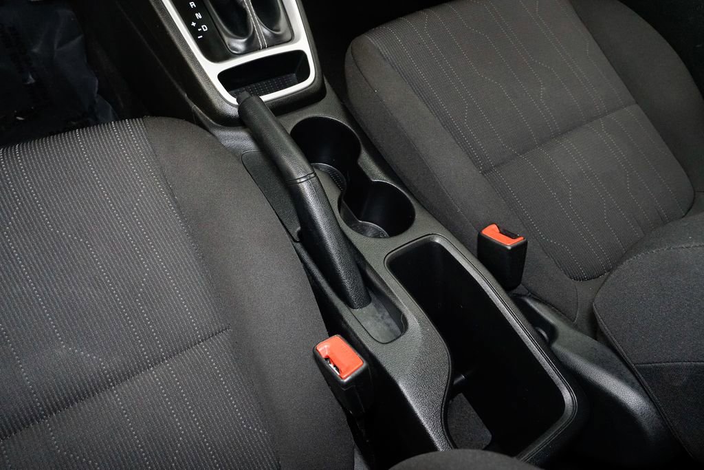 Used 2020 Hyundai Venue SE image 19