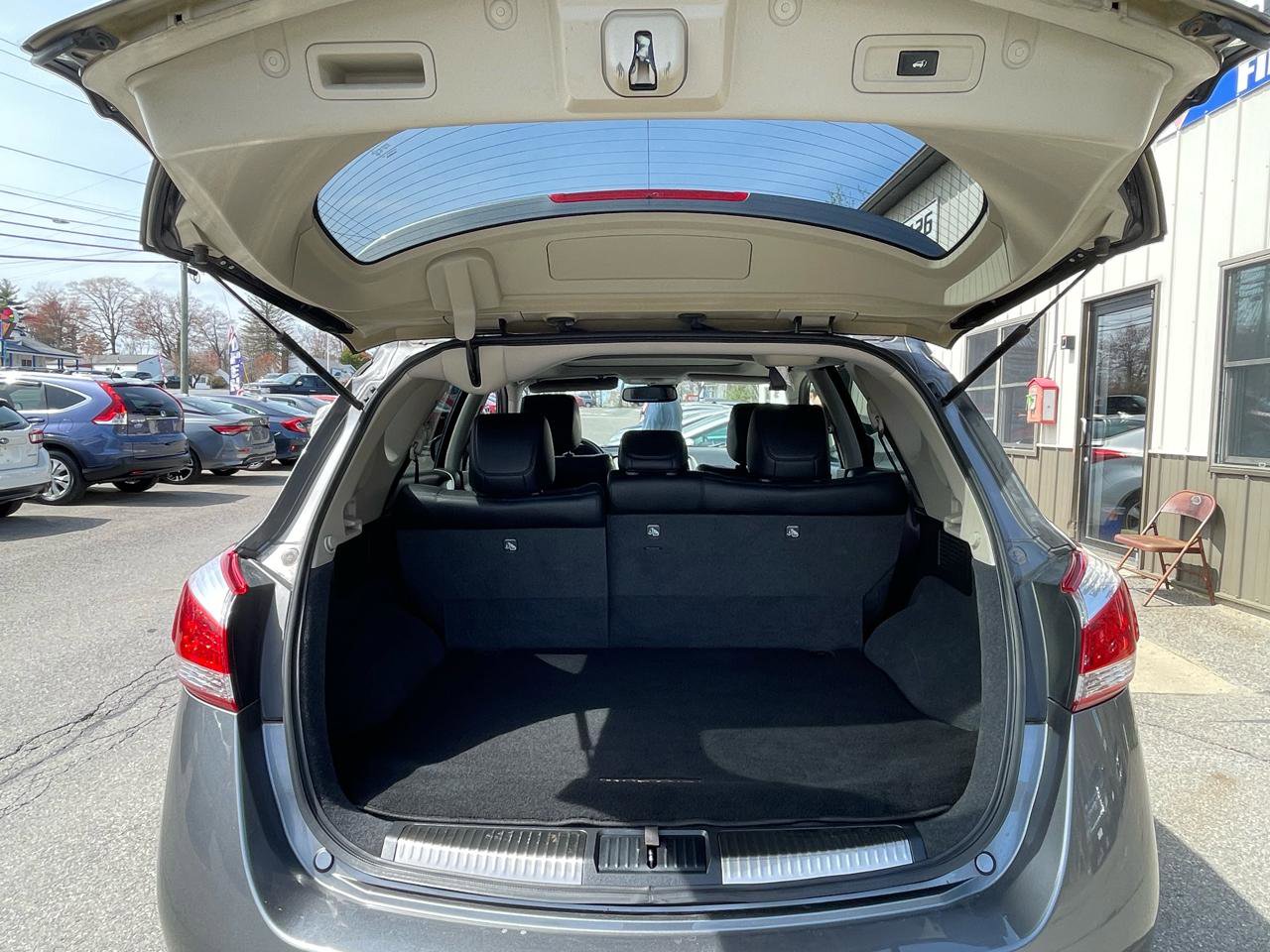 Used 2013 Nissan Murano SL w/ Navigation Pkg AWD/4WD image 8