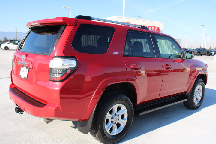 Certified 2024 Toyota 4Runner SR5 Premium image 3