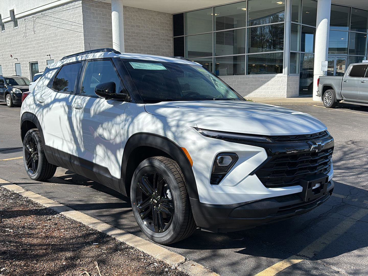 New 2026 Chevrolet TrailBlazer LT AWD/4WD image 1