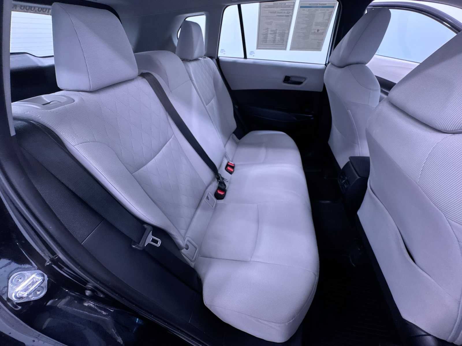 Used 2023 Toyota Corolla Cross L AWD/4WD image 28