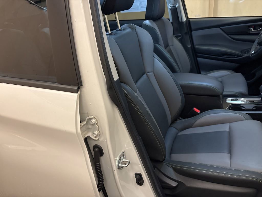 Used 2023 Subaru Ascent Onyx Edition AWD/4WD image 23