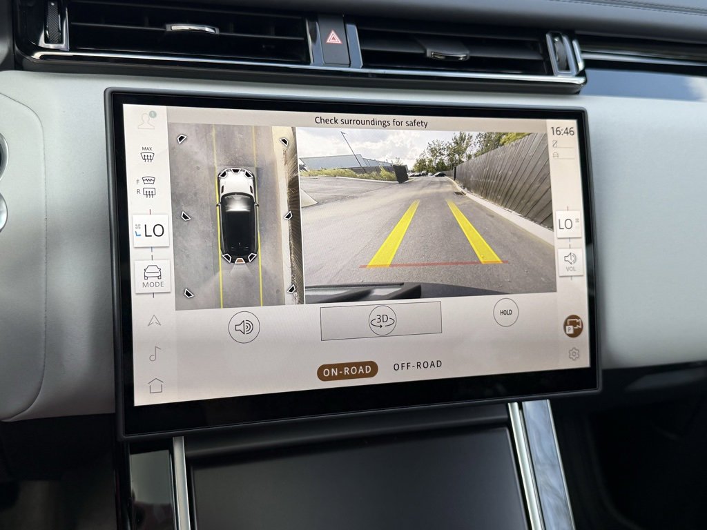 New 2026 Land Rover Range Rover Velar Dynamic SE image 26