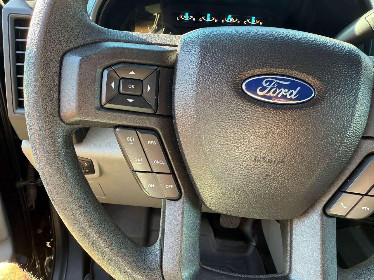 Used 2020 Ford F150 XL w/ Equipment Group 101A Mid image 15