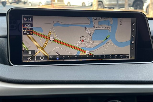 Used 2019 Lexus RX 450h AWD image 22