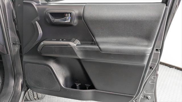 Used 2019 Toyota Tacoma TRD Sport RWD image 23