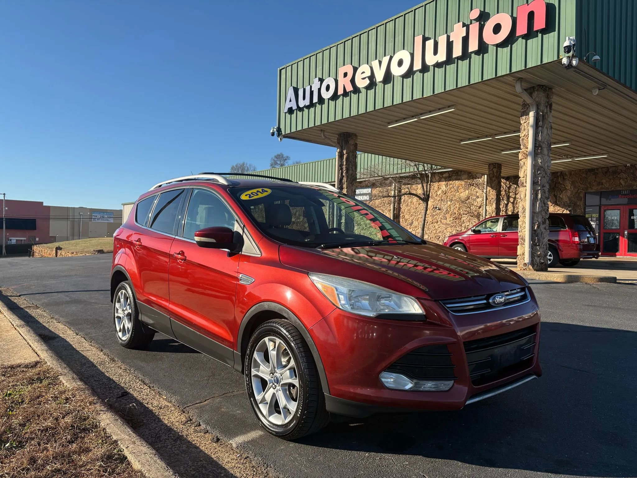 Used 2014 Ford Escape Titanium image 1
