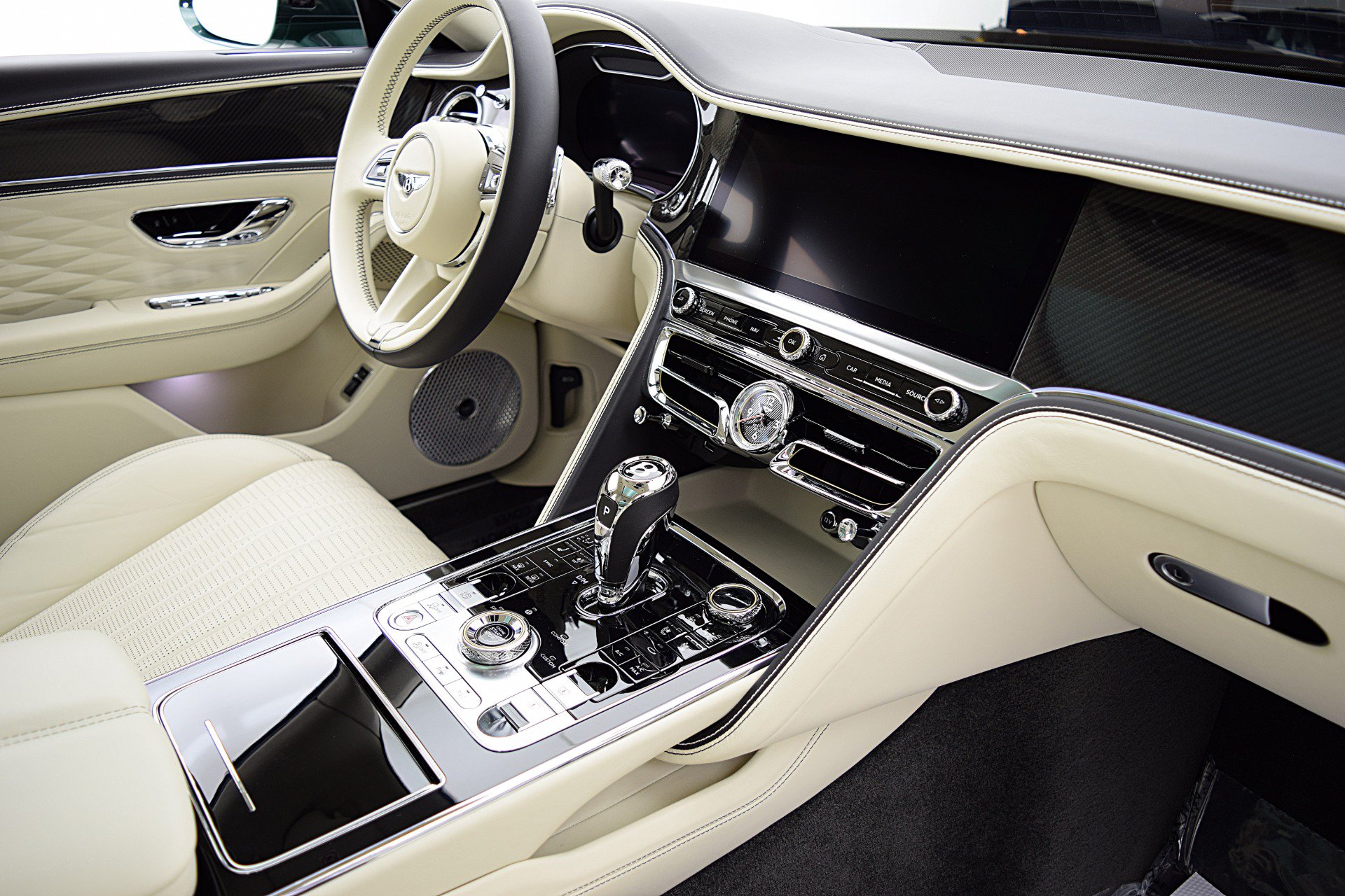 Certified 2022 Bentley Flying Spur V8 AWD/4WD image 21
