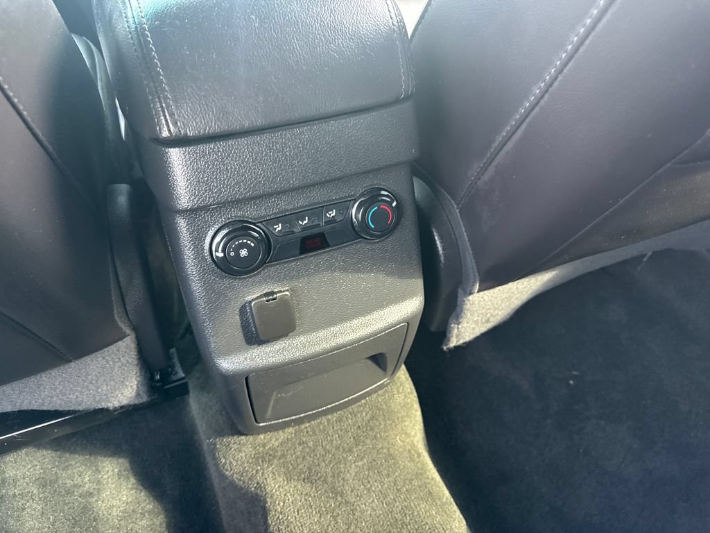 Used 2013 Ford Explorer XLT FWD image 18