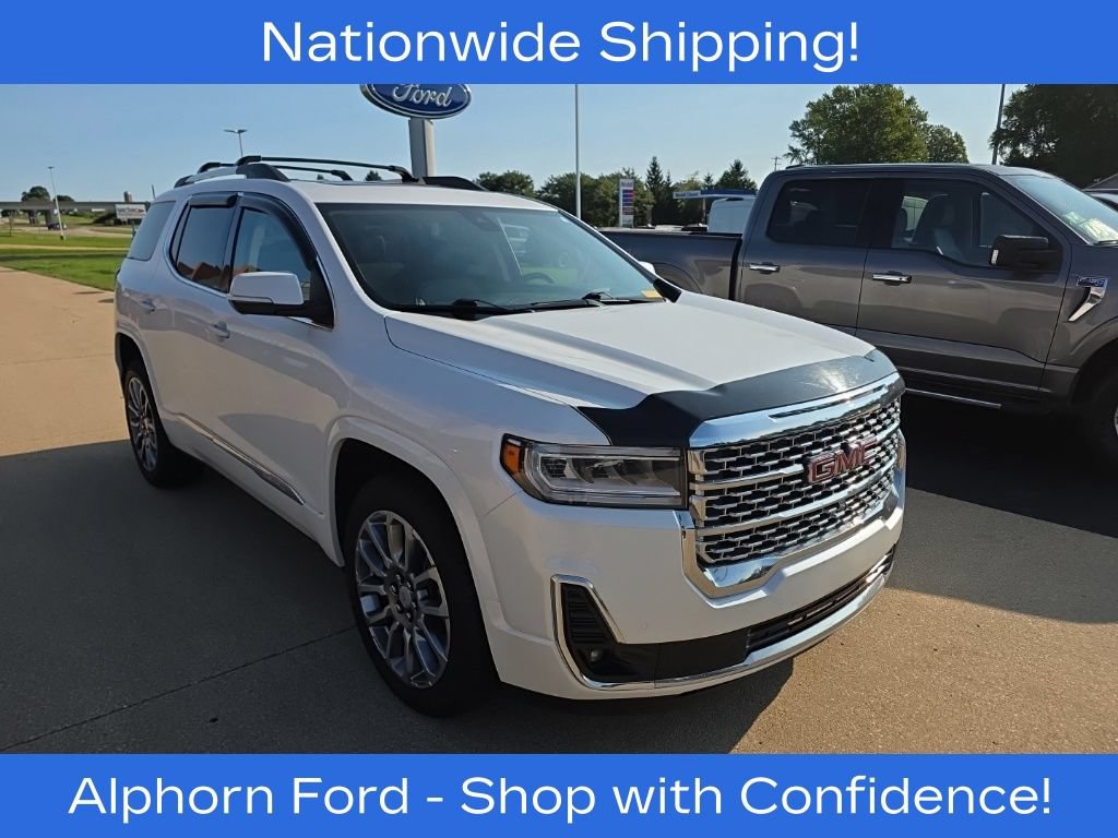 Used 2023 GMC Acadia Denali w/ Denali Ultimate Package AWD/4WD image 3