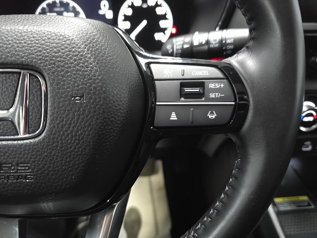 Used 2025 Honda CR-V EX-L image 21