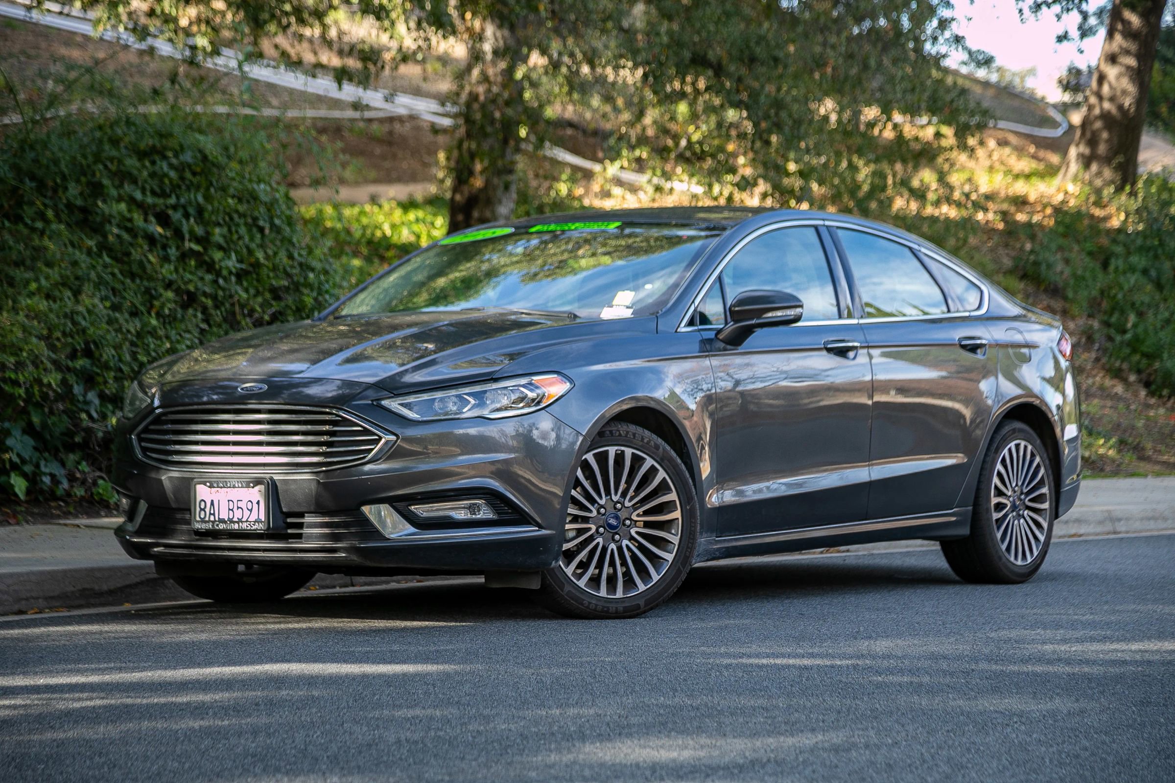 Used 2018 Ford Fusion Titanium image 1