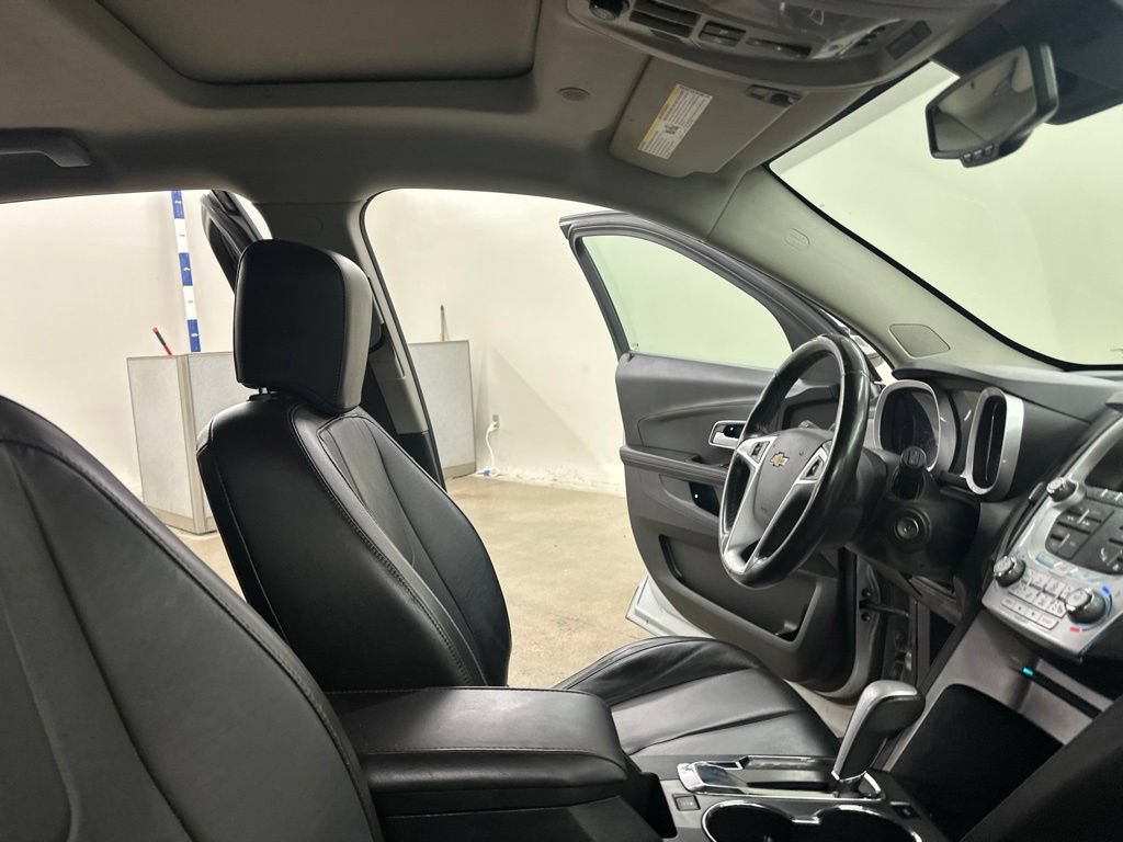 Used 2013 Chevrolet Equinox LTZ FWD image 22