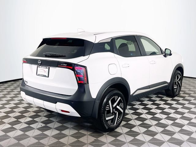Used 2025 Nissan Kicks SV FWD image 8