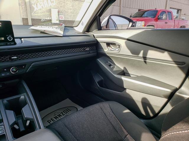 Used 2023 Honda Accord EX image 24