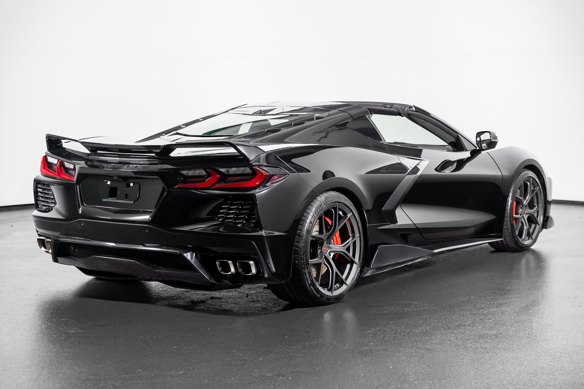Used 2023 Chevrolet Corvette Stingray Premium Cpe w/ Z51 Performance Package RWD image 28